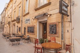 Френските ресторанти и кафенета отварят отново