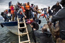 Рязко увеличение на бежанците, преминаващи през Европа бе регистрирано през май
