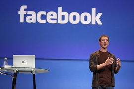 Facebook ще подкрепя местната журналистика