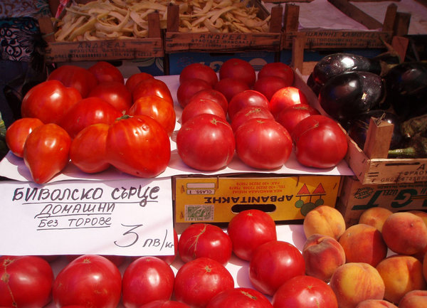 БСП искат повече български стоки в супермаркетите