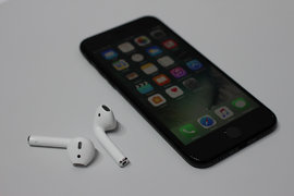 Безжичните слушалки на Apple са любимия продукт на потребителите