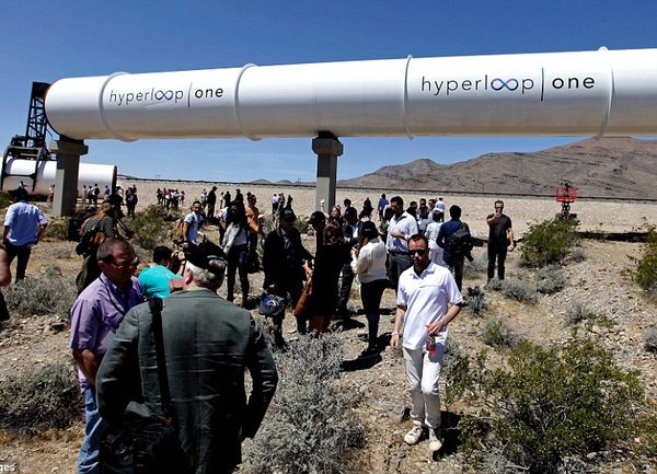 Първото свръхзвуково трасе на Hyperloop е готово