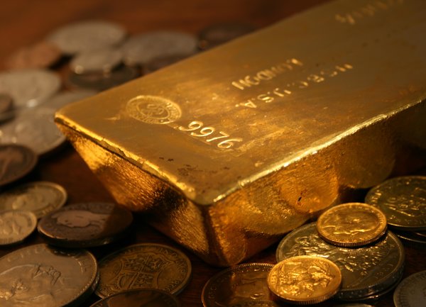 Ръст на инвестициите в монети и злато