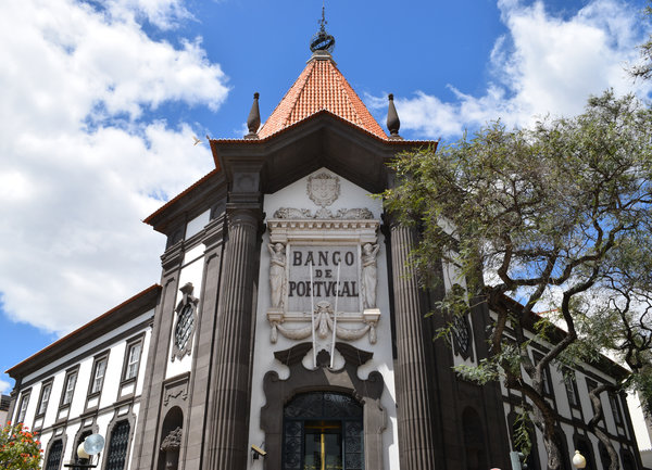 Банковата система на Португалия е под натиск