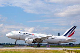 Air France възобновява директния си полет от София до Париж