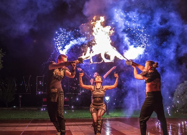 Огнено шоу за столичани в най-дългия ден от годината