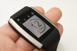 Часовниците на Pebble вече могат да следят и физическа дейност
