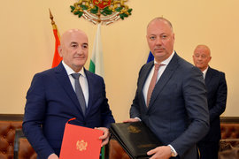 Либерализират международните превози между България и Черна гора