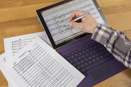 Новият таблет Surface Pro на Microsoft ще опита да се конкурира с Apple iPad Pro