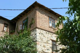 Да живееш под наем, но без да плащаш наем? Инициатива за възраждане на българските села