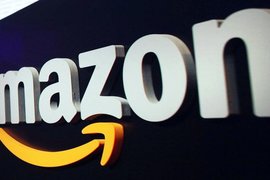 Amazon притежава огромен дял от онлайн продажбите в САЩ през 2017г.