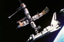 В края на годината Роскосмос ще транспортира до МКС двама японски туристи
