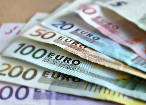 Как ще се отрази на България въвеждането на еврото?
