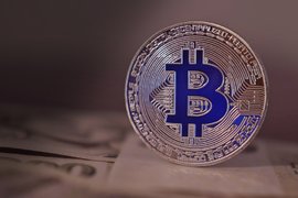Възходът на Bitcoin продължава