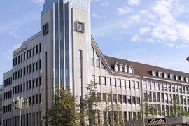 Deutsche Bank отчете печалба за пето поредно тримесечие