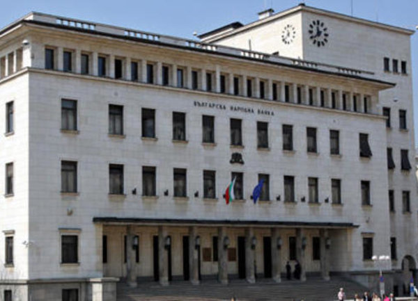 Външният дълг на България намалява