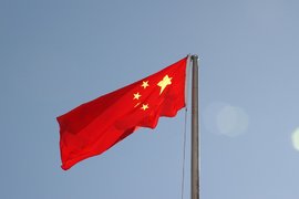 Китайската икономика набира скорост през август