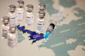 Докато Великобритания се готви да пусне ваксини срещу COVID-19, скептицизмът остава