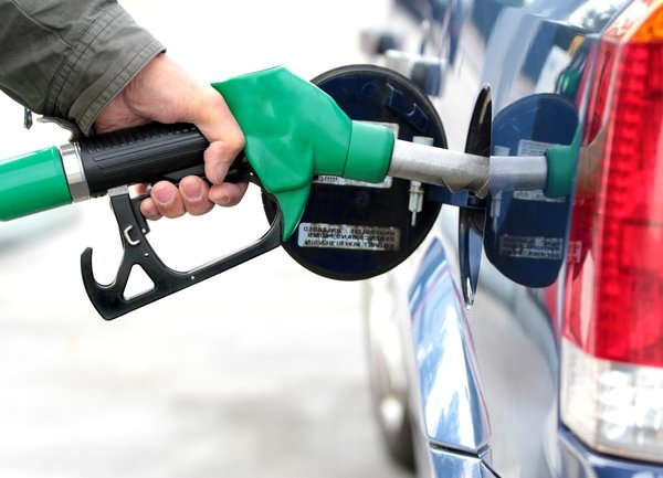Внезапни проверки в бензиностанции "Shell България" и „Еко България“