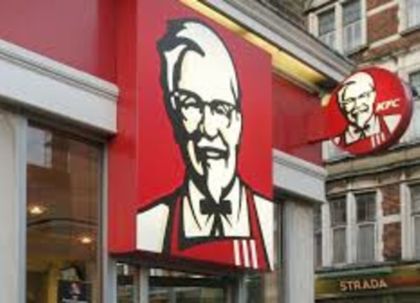Какво накара KFC да затвори 750 обекта във Великобритания?