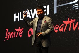 Приходите на Huawei се увеличиха със 70% през 2015г.