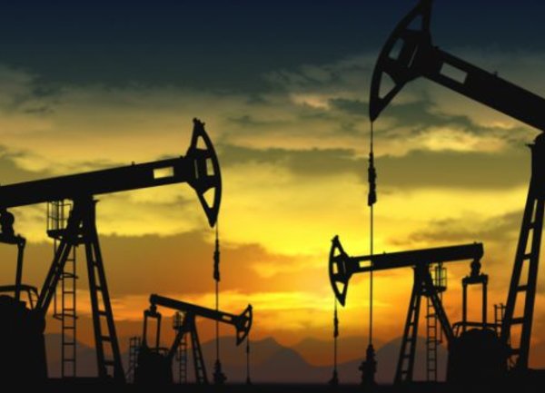 Русия отчита спад в добива на петрол и природен газ