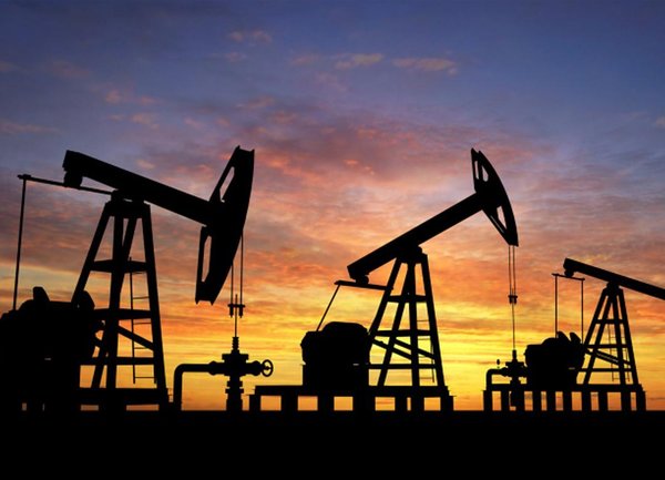 Цените на петрола остават без особено изменение