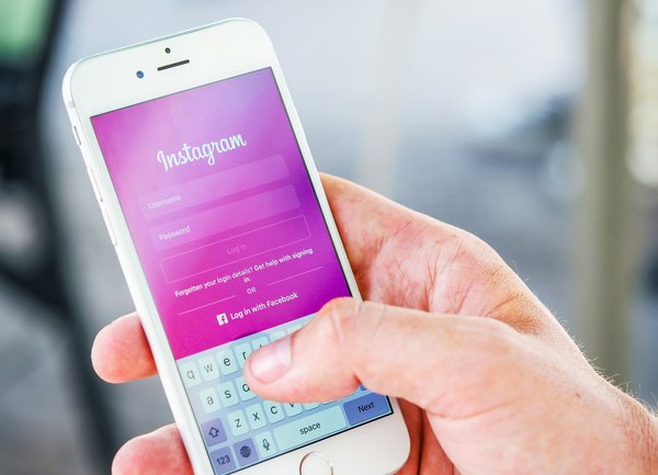 Instagram обвинен в незаконно събиране на биометрични данни на 100 милиона потребители