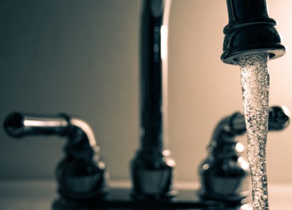 МЗХГ предлага законодателни изменения, които ще стимулират производителите да използват собствени водоизточници за напояване
