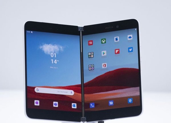 Продажбата на телефона Surface Duo ще стартира на 10 септември