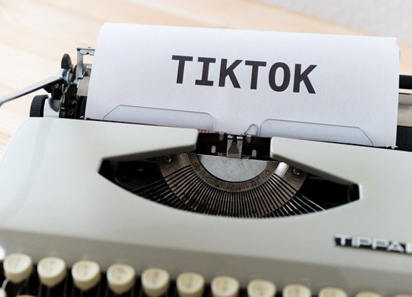 Изпълнителният директор на TikTok напусна компанията