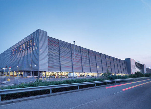Къде се намира най-големият мол в Европа